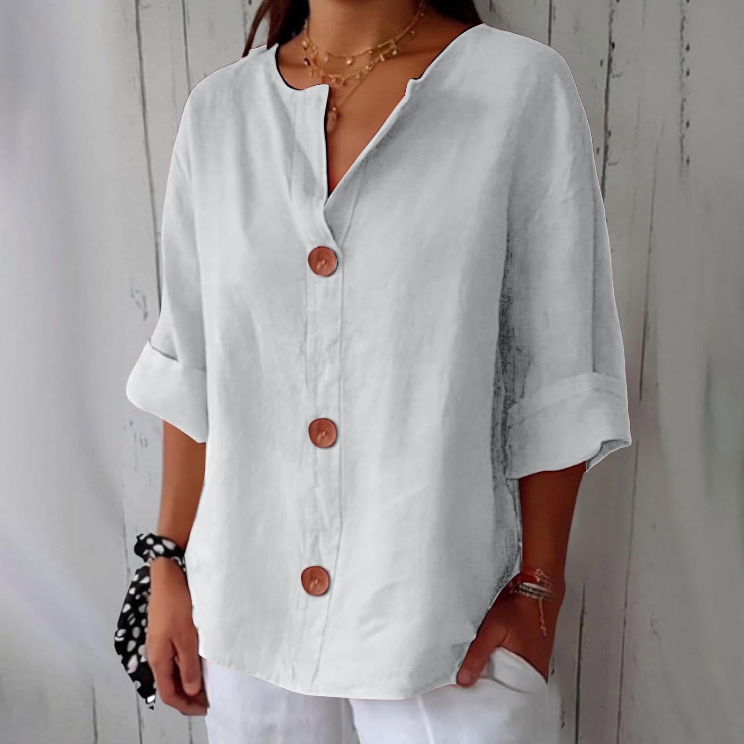 Noora™ | Casual linen blouse with timeless elegance