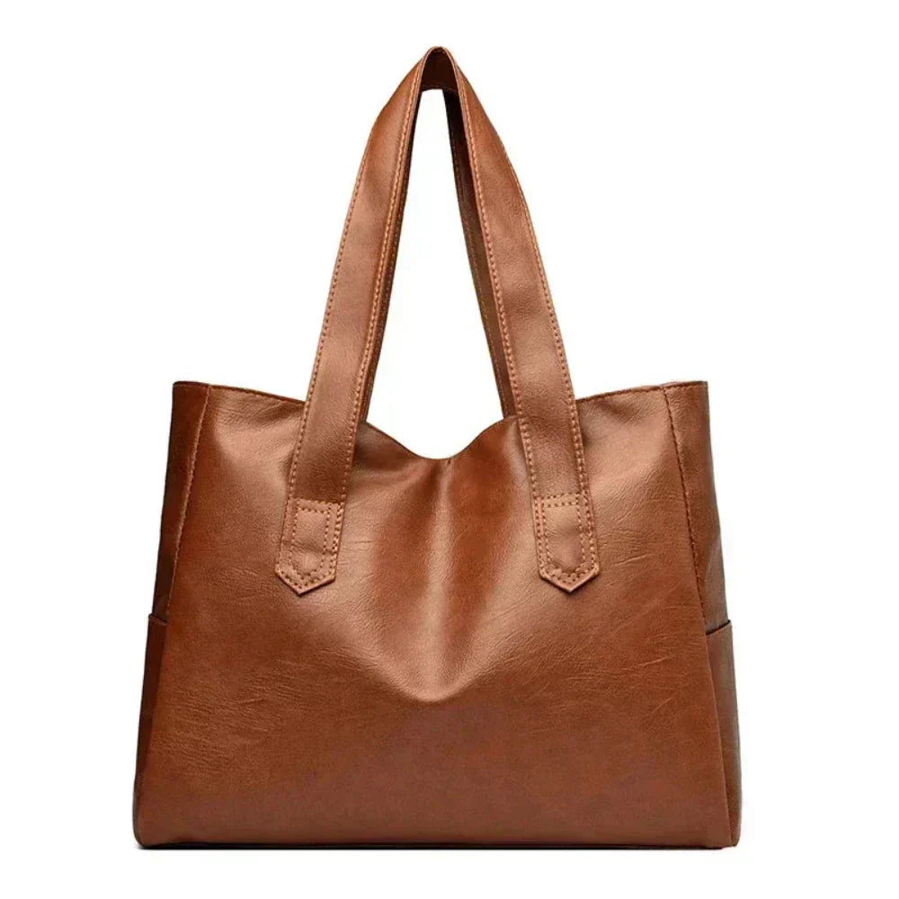 Sofia™ | Minimalist luxurious shoulder bag in a soft design.